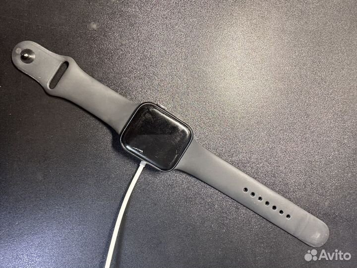 Apple watch series 5 44mm