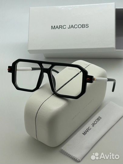 Солнцезащитные очки Marc Jacobs