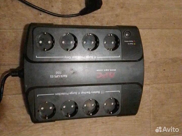Ибп apc Back-UPS ES 700