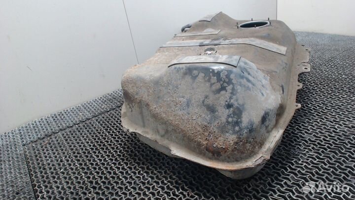 Бак топливный Peugeot 4007, 2009