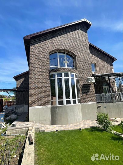 Гибкий кирпич на сетке