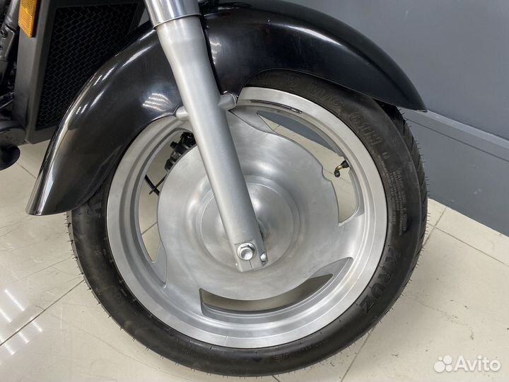 Мотоцикл Honda VT1100 Shadow Sabre 2000г.в