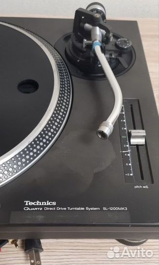 Technics SL-1200 mk3