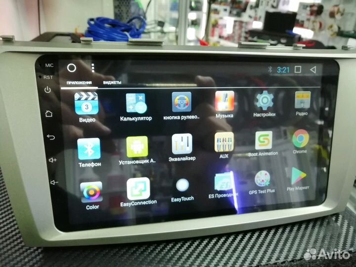 Магнитола на Toyota Camry v40 на Android 8.1