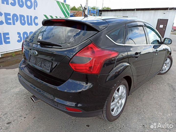 Форточка задняя правая Ford Focus 3 2012 2010630 Х