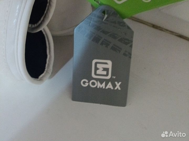 Боксерские перчатки