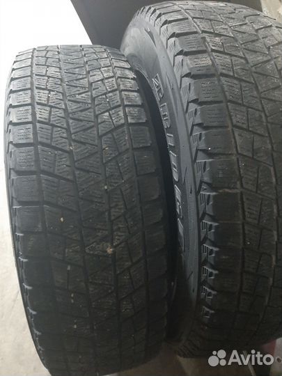 Bridgestone Blizzak DM-V1 225/65 R17