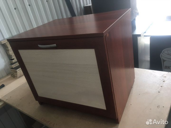 Тумба орех итальянский 600х520х450