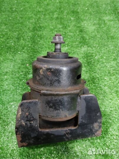 Опора (подушка) двигателя правая Ssangyong Actyon