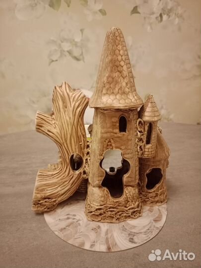 Замок для аквариума, аквариумные растения