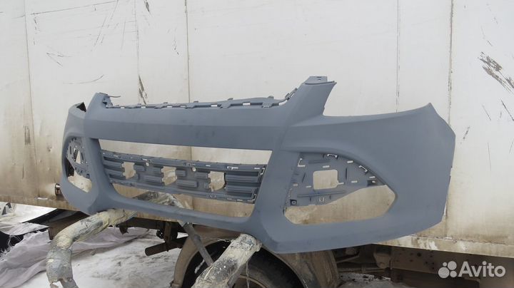 Бампер передний Ford Kuga с 2013 года