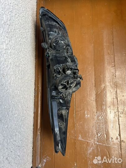 Левая фара houndai elantra