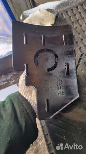 Маслоотражатель Audi 053103623