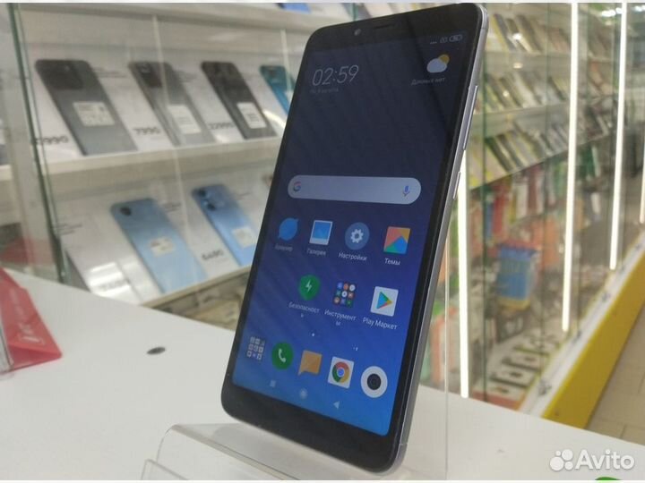 Смартфон Xiaomi Redmi 6 4/64GB (серый)