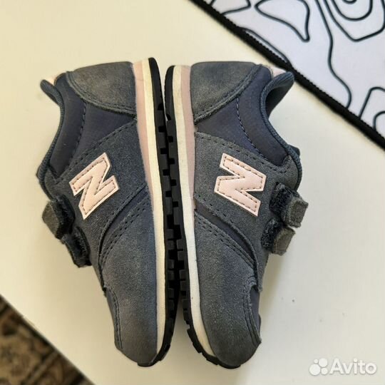 Кроссовки New Balance для девочки оригинал