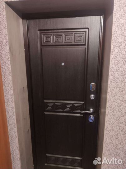 Двери входные, пластиковые, межкомнатые