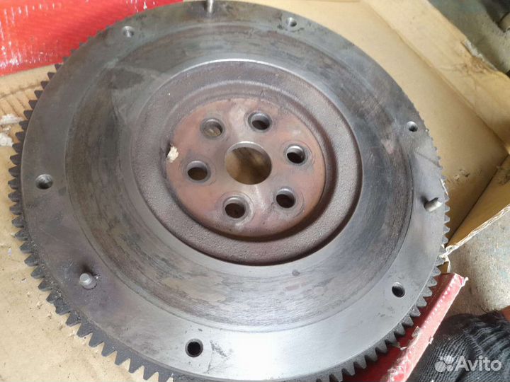 Маховик для МКПП двигателя Ford Focus 2