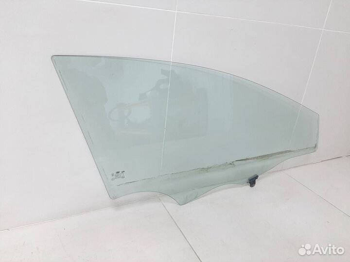 Стекло двери передней правой Hyundai Elantra MD 20