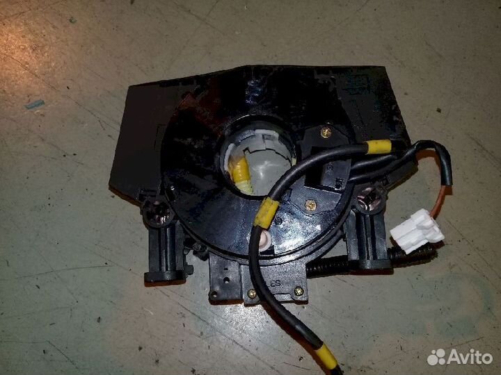 Шлейф лента Air-bag 25567AU000 Nissan Primera Sere