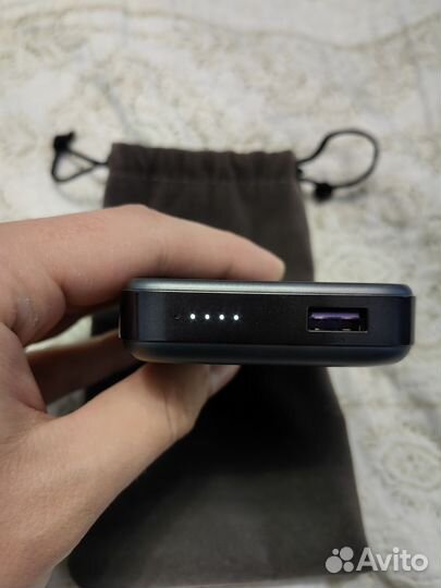 Продам powerbank Ugreen 10000 mAh (PB 206)