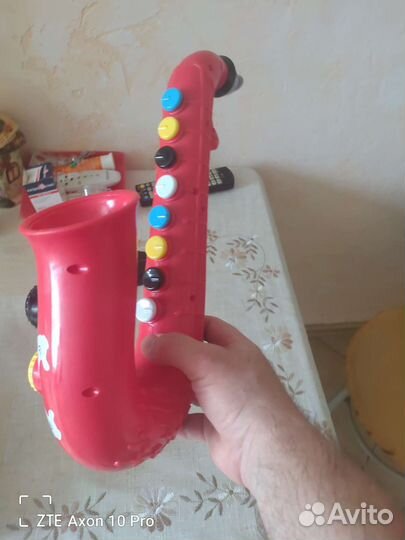 Игрушка занимательное вождение. Саксофон Disney