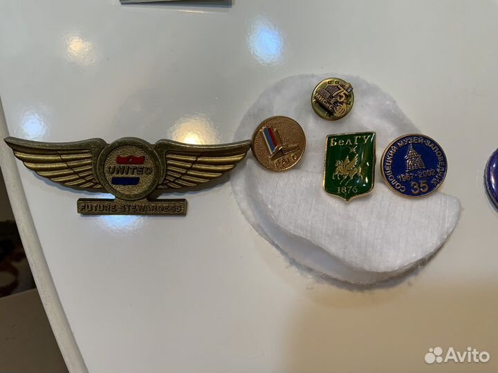 Значки вузовские и в память мероприятий
