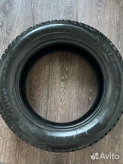 Goodyear UltraGrip Ice Arctic SUV 235/60 R18 107T