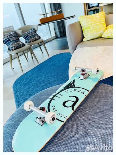 Скейтборд Tiffany & Co 80