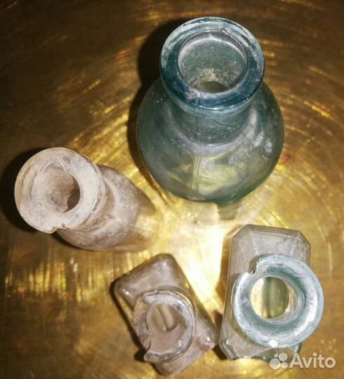 Старинные пузырьки аптечные