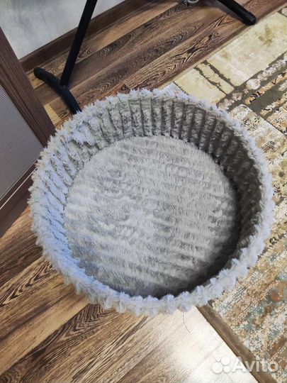 Лежанка для кошек