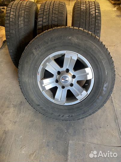 Dunlop SP Winter ICE 01 265/70 R16 112T