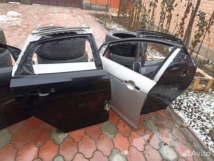 Двери на Ford Focus 3 седан
