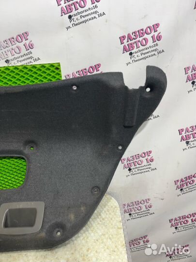 Обшивка крышки багажника Geely Emgrand Ec7