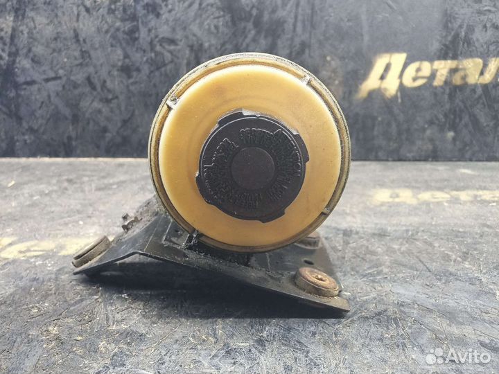 Бочок гидроусилителя Nissan primera p11