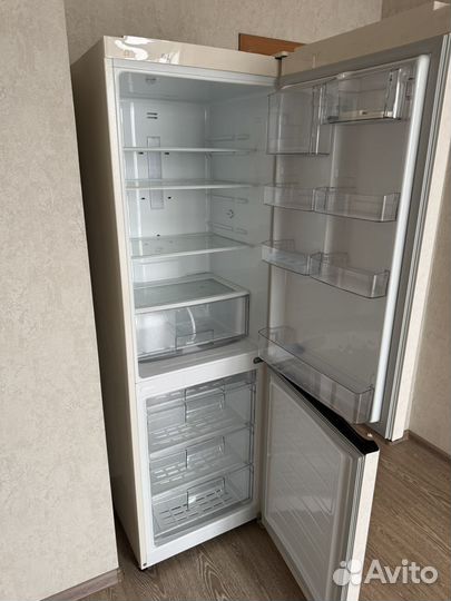 Холодильник бу lg