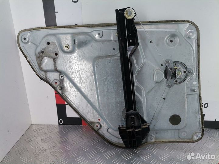 Стеклоподъемник Skoda Fabia (6Y) рест. 2005