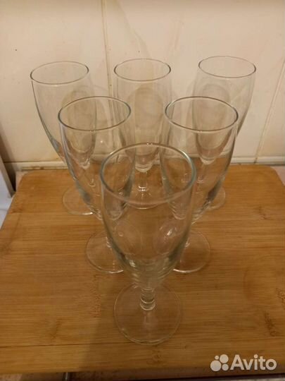 Бокалы для шампанского