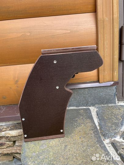 Столик для эхолота