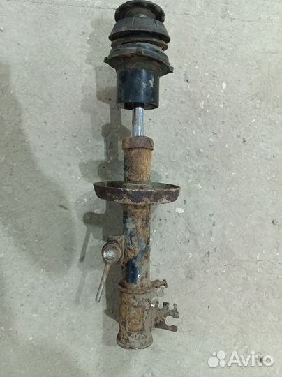 Амортизатор подвески Opel Vectra