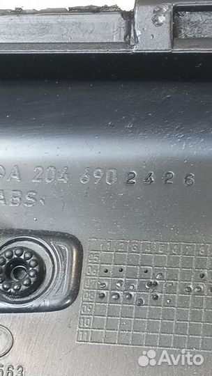 Обшивка салона правая Mercedes-Benz C-Class W204 W