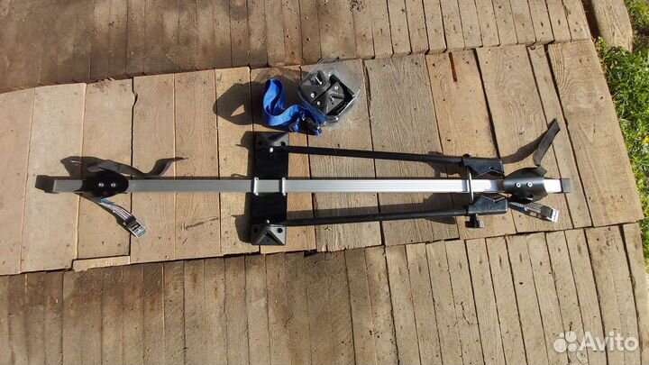 Велокрепление на крышу автомобиля