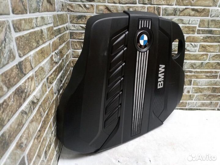 Декоративная крышка двигателя Bmw X5 E70 2010
