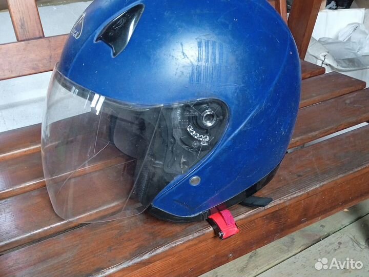 Шлем для скутера и мотоцикла
