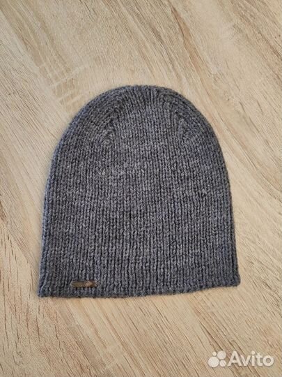 Шапка шерстяная, вязаная
