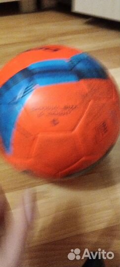 Футбольный мяч demix