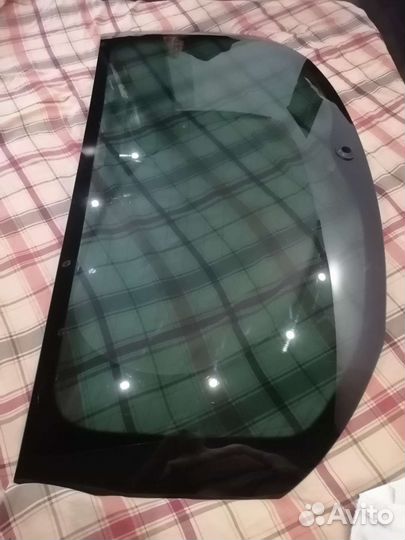 Стекло крышки багажника Seat Ibiza 4