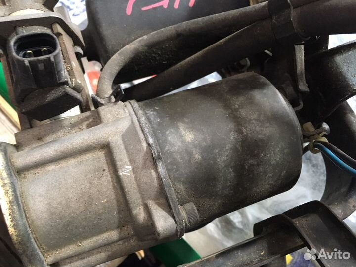 Компрессор пневмы тойота Лексус Прадо 120