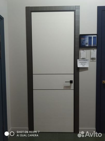 Двери межкомнатные и входные металлические