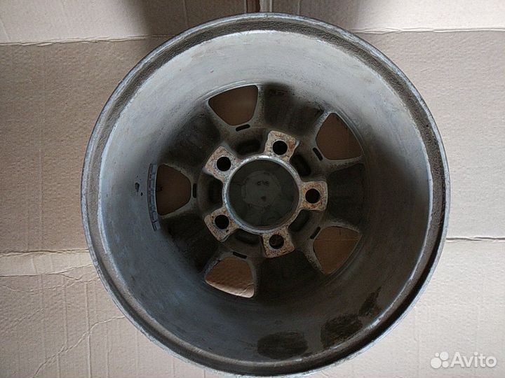 Диск колеса литой на Тойота Ленд Крузер R17