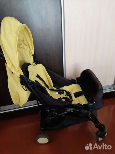 Прогулочная коляска yoya